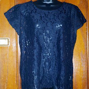 Van Heusen Studio Black see through Lace Overshirt floral Design Sz M Medium